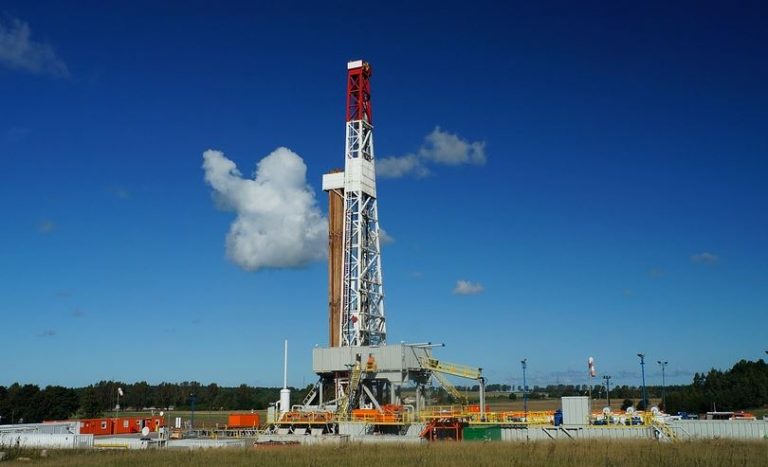 NHP Oil and Gas Protective Coating 768x467 1 - THIÊN THANH